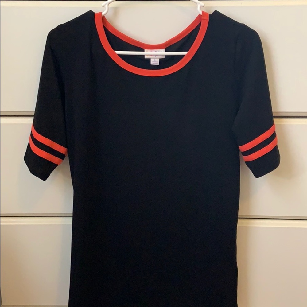 Large Lularoe Gigi